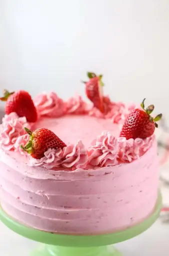 strawberry cold cake 1kg